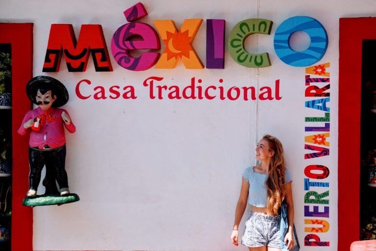 Ultimate Mexico Bucket List: 50 Best Places to Visit in Mexcio #mexico #bucketlist | Bucketlist Bri