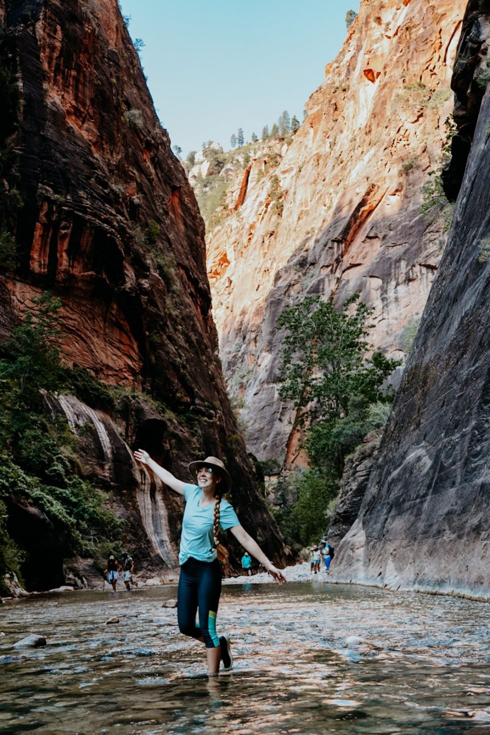 A Beginner’s Guide to Hiking the Narrows in Zion Bucketlist Bri